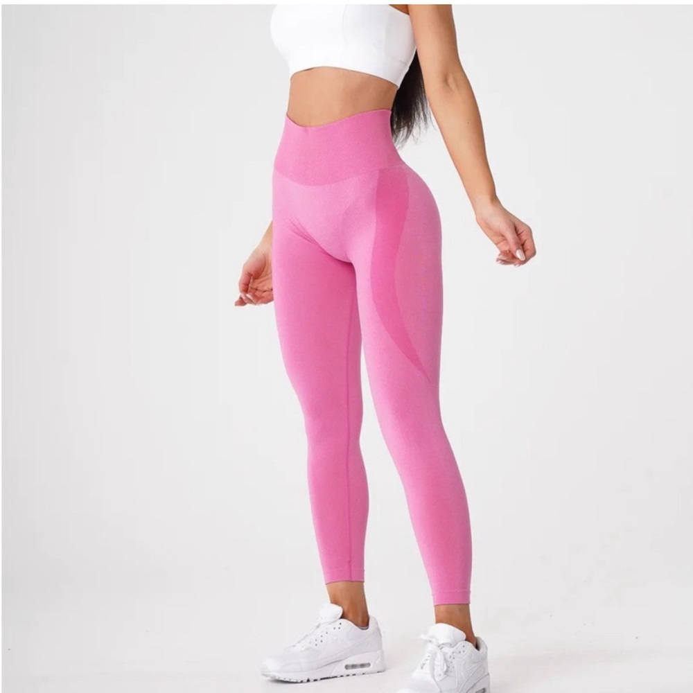NVGTN leggings new condition medium